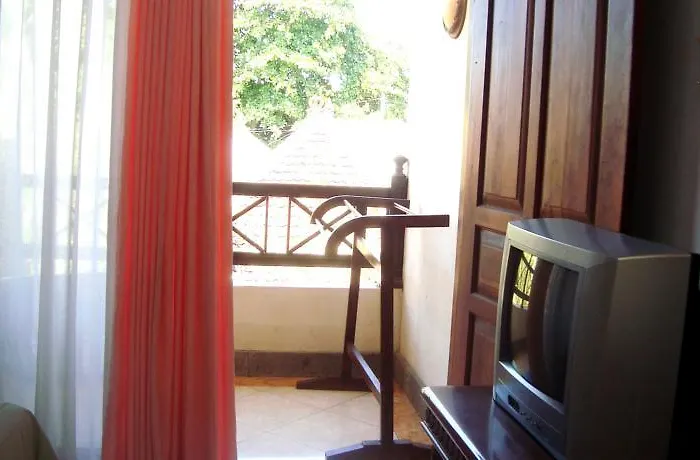 Pensión Pollok And Lemayeur Beach Front Sanur